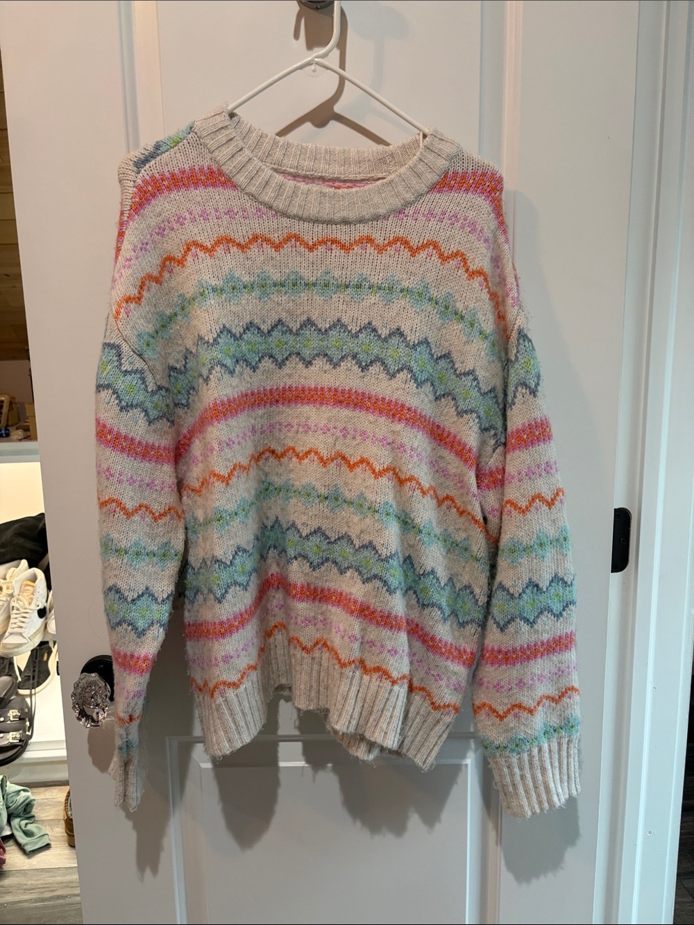 American Eagle Outfitters Cream Crewneck Sweater with Multicolor Zigzag Stripes